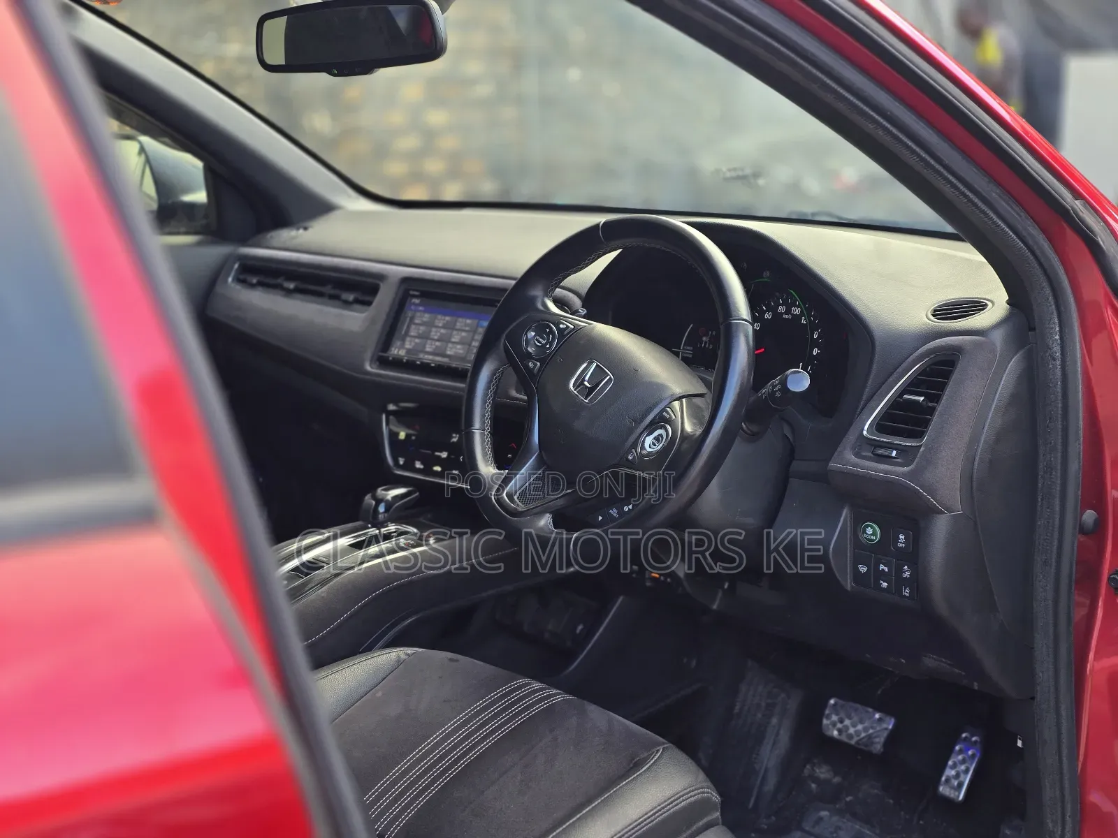 Honda Vezel 1.5 Hybrid 2WD 2020 Red