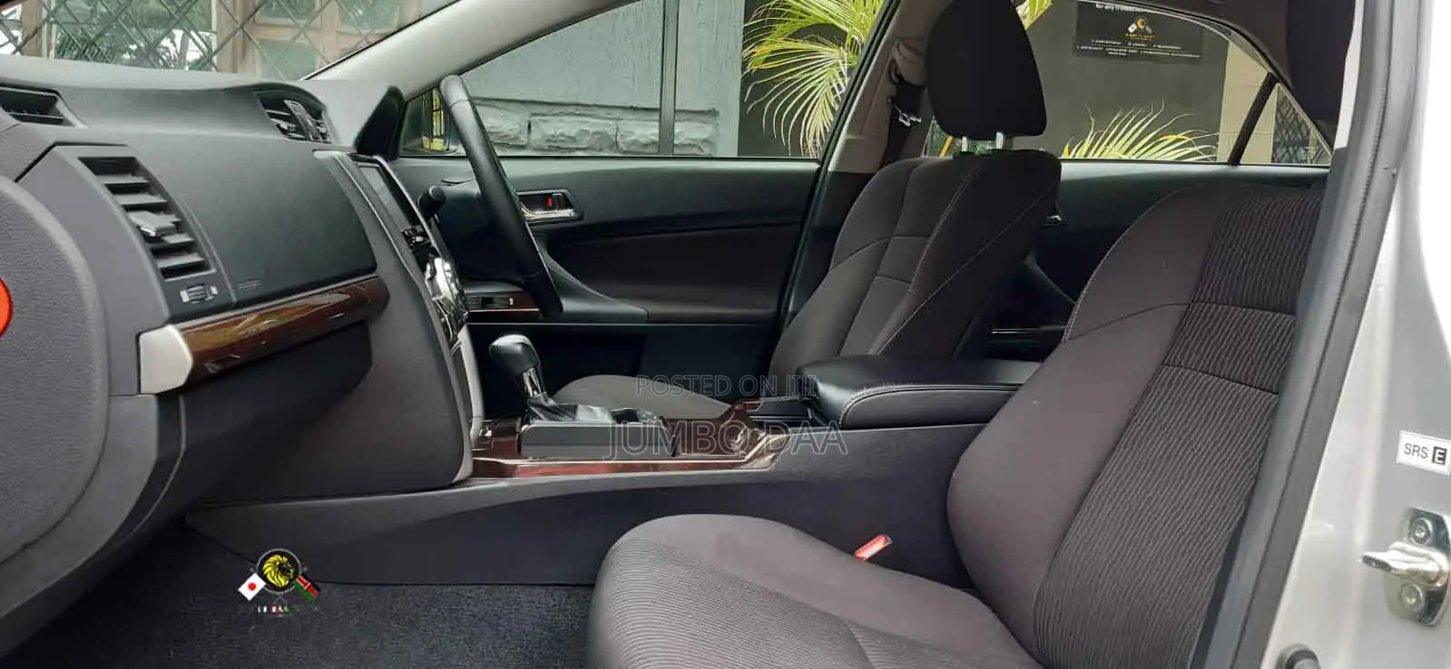 Toyota Mark X 2.5 AWD 2018 Silver