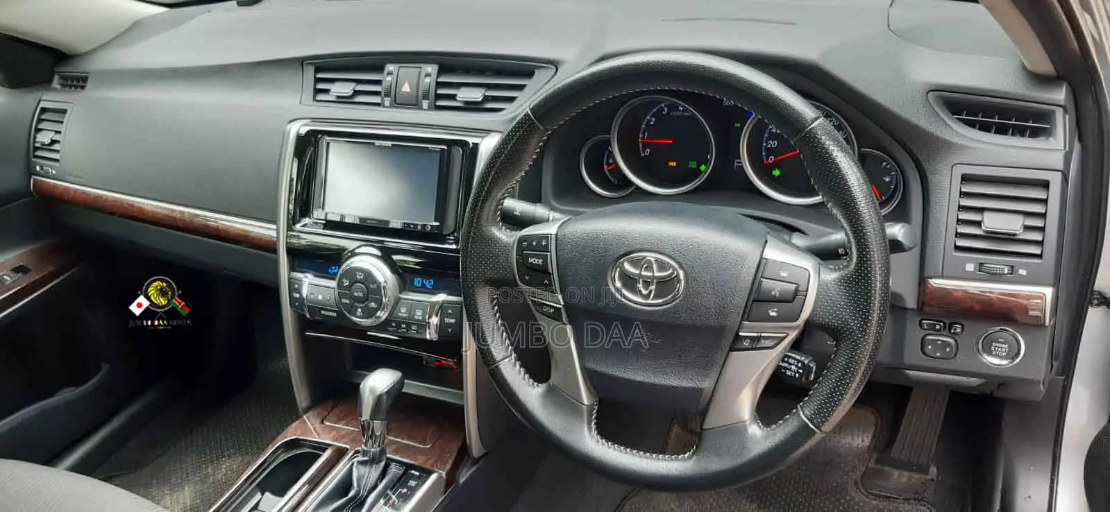 Toyota Mark X 2.5 AWD 2018 Silver