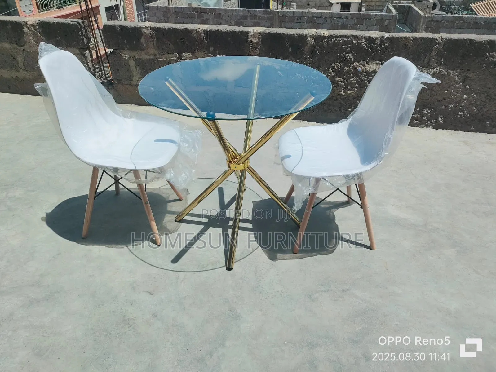 2 Seats Round Dining Table