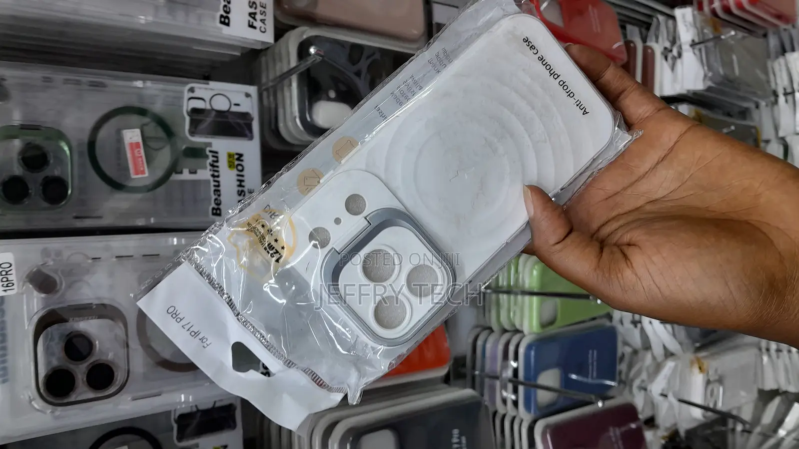 Abxs Silicone Magsafe Case iPhone 17 Pro Built-in Camera Stash Stand