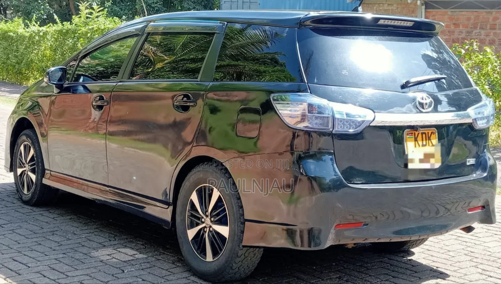 Toyota Wish 2015