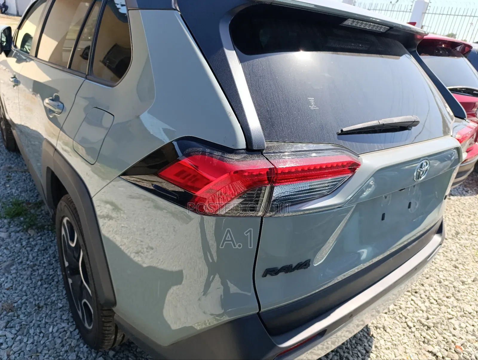 Toyota RAV4 2020 Green