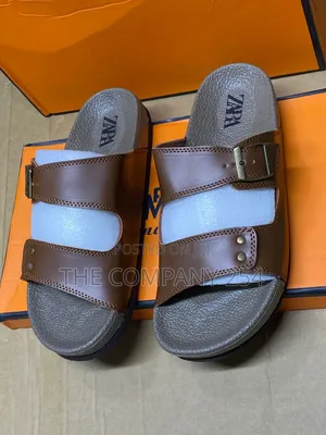 Quality Leather Design Men Rubber Sole Side Shoes