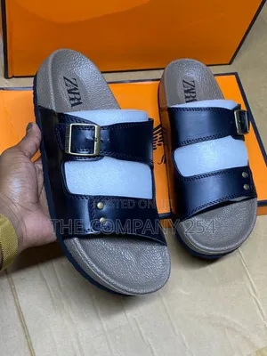 Quality Leather Design Men Rubber Sole Side Shoes