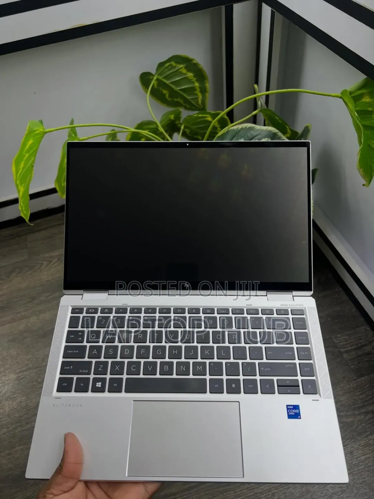 Laptop HP EliteBook 1040 G8 16GB Intel Core i7 SSD 512GB