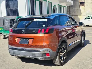 Peugeot 3008 2019 Orange