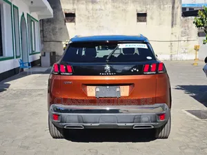 Peugeot 3008 2019 Orange