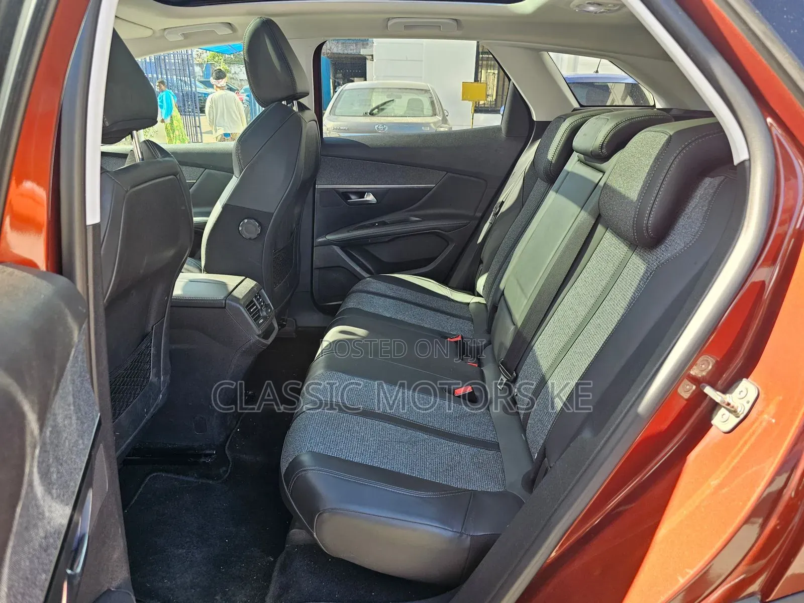 Peugeot 3008 2019 Orange