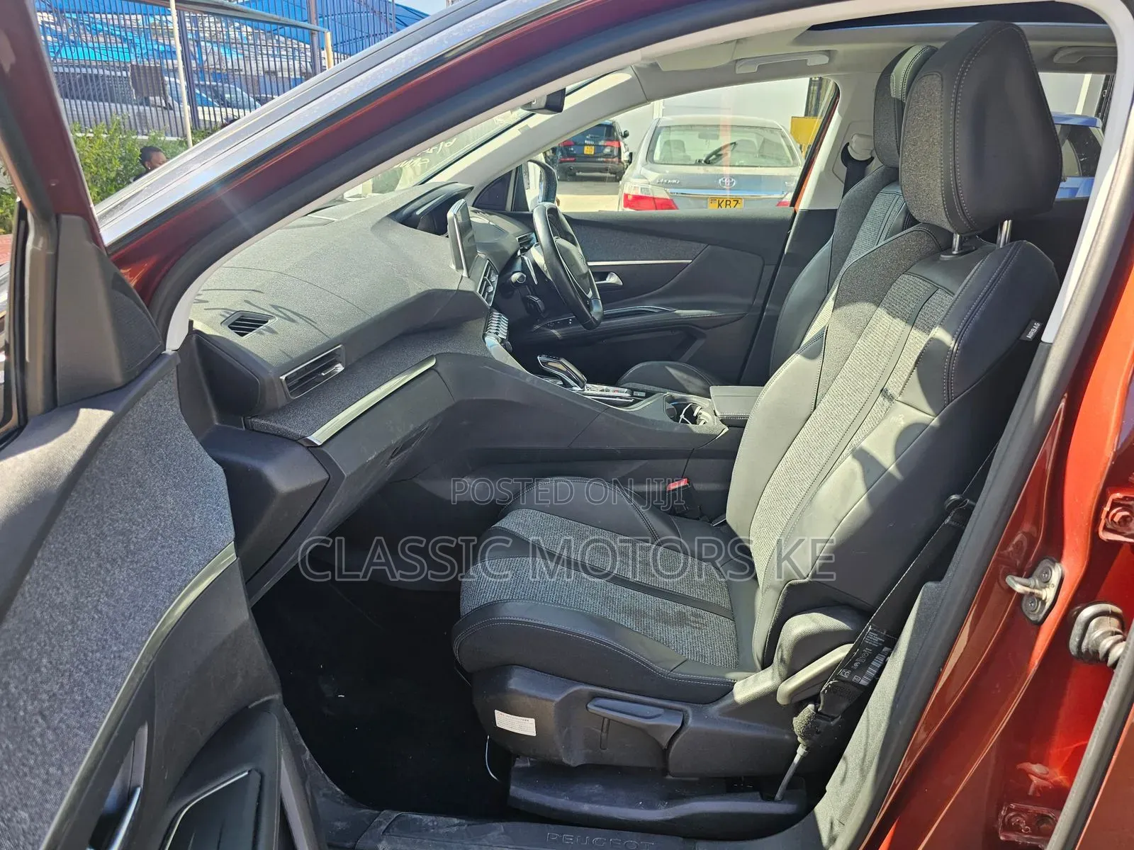 Peugeot 3008 2019 Orange