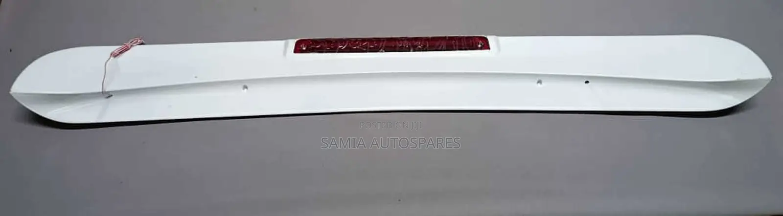 Spoiler Toyota Shark 7l 05-18