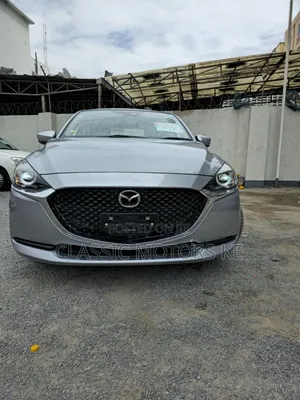 Mazda 2 2020 Silver
