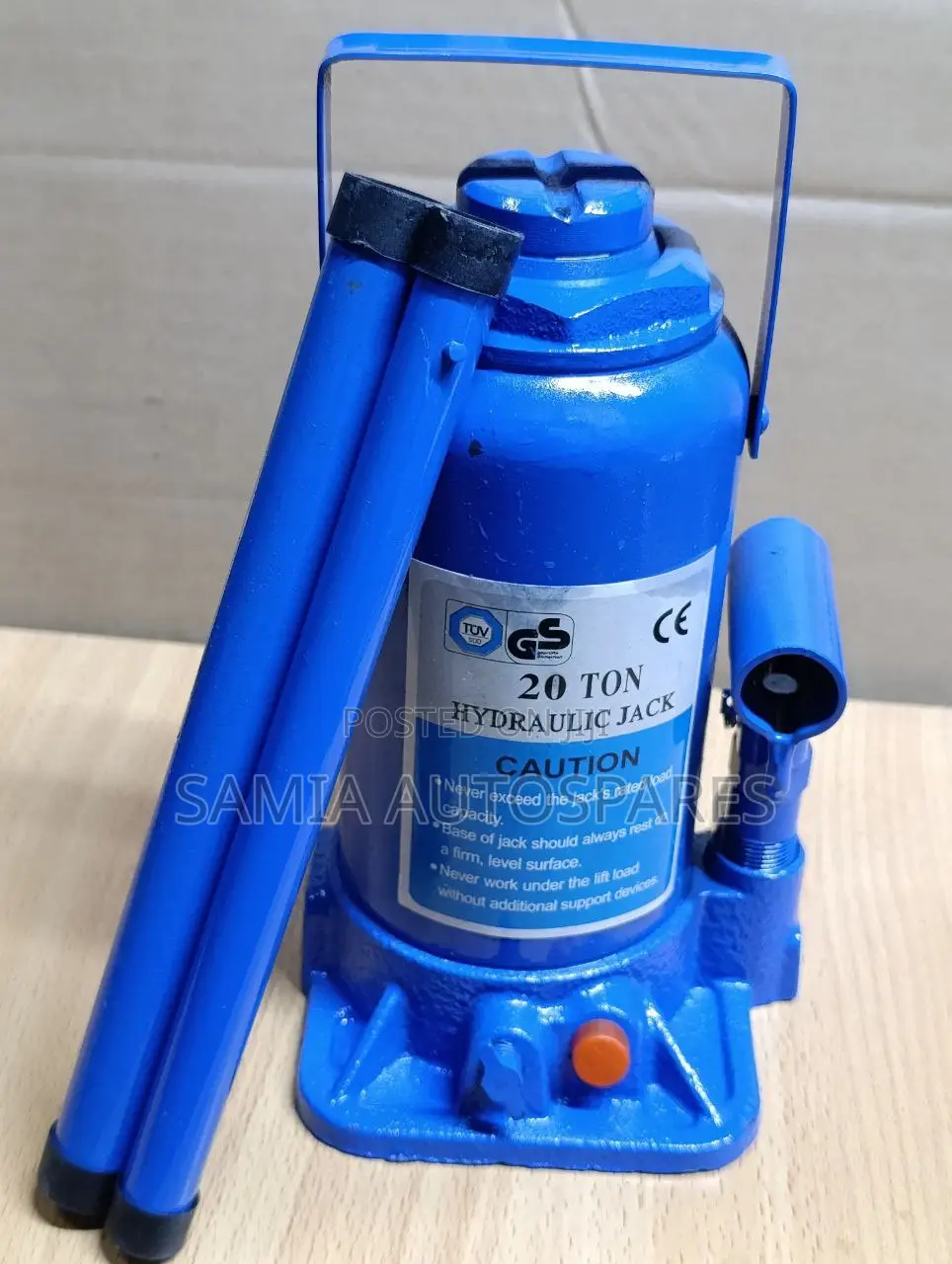Hydraulic Jack 
20 Ton Blue