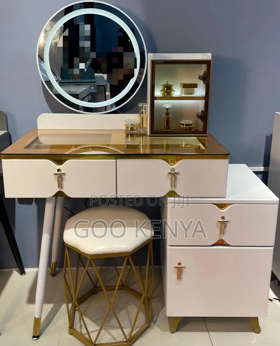 Home Dressing Table; Professional Vanity Mirror With Adjustable Lights