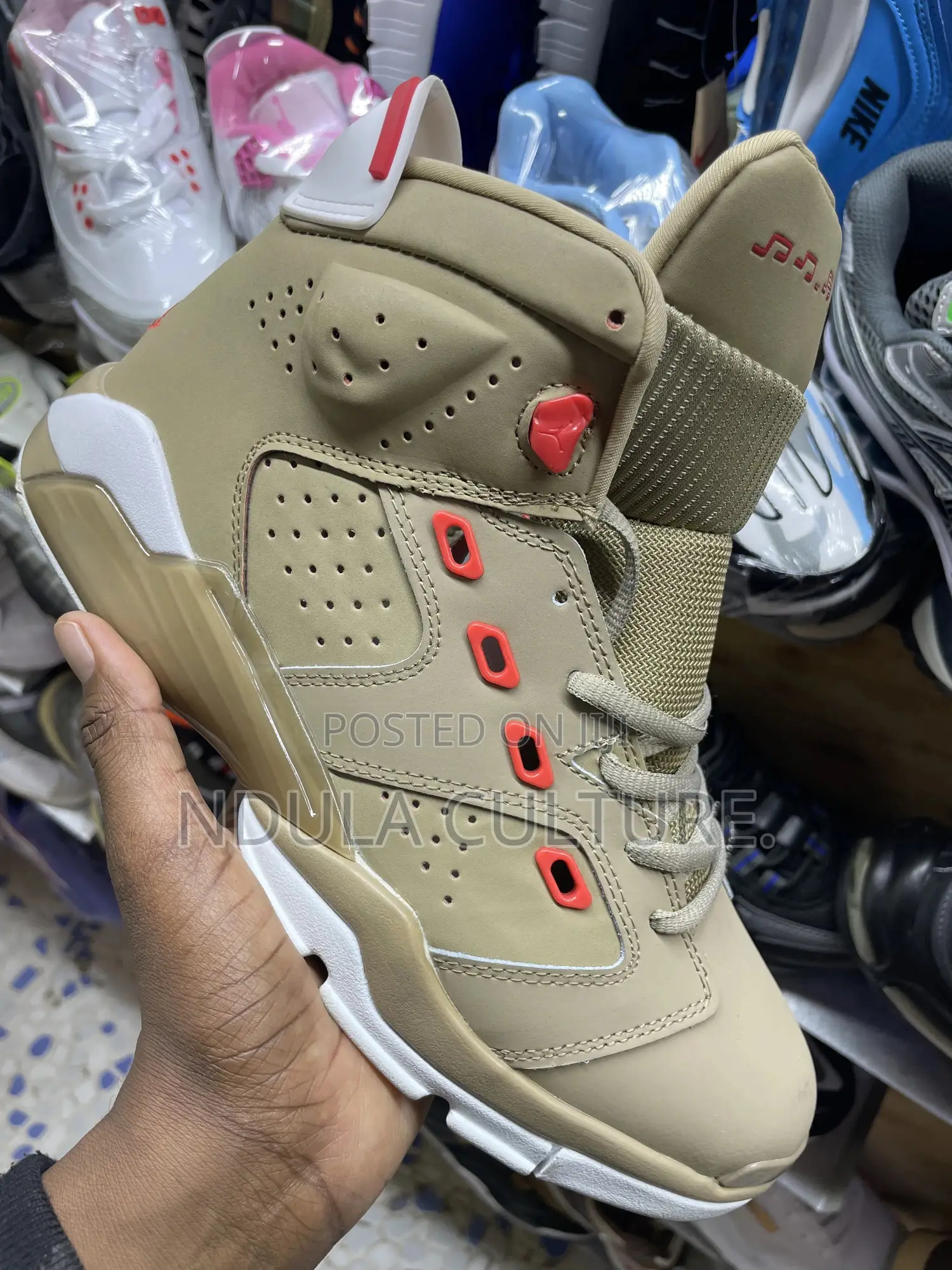 Jordan 6 Travis Scott Classic