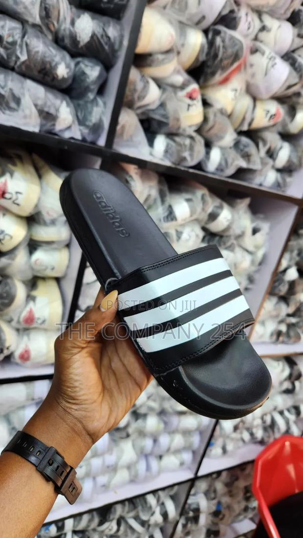 Quality Casual Rubber Sole Men Designer Adidas Nike Sandals