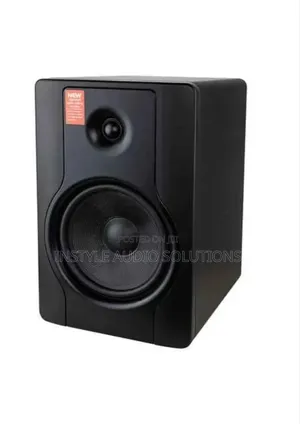 New Bx5 Professional Powered Studio Speakers Set of Two.