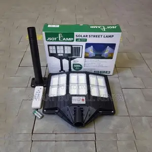 Rustproof 500w Watts High Quality Material Solar Street Light