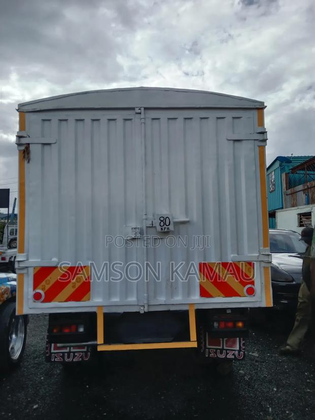 Isuzu NPR Canter 2014 White - thumbnail 4