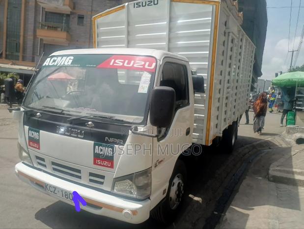 Isuzu NPR KCZ 2020 White - thumbnail 4
