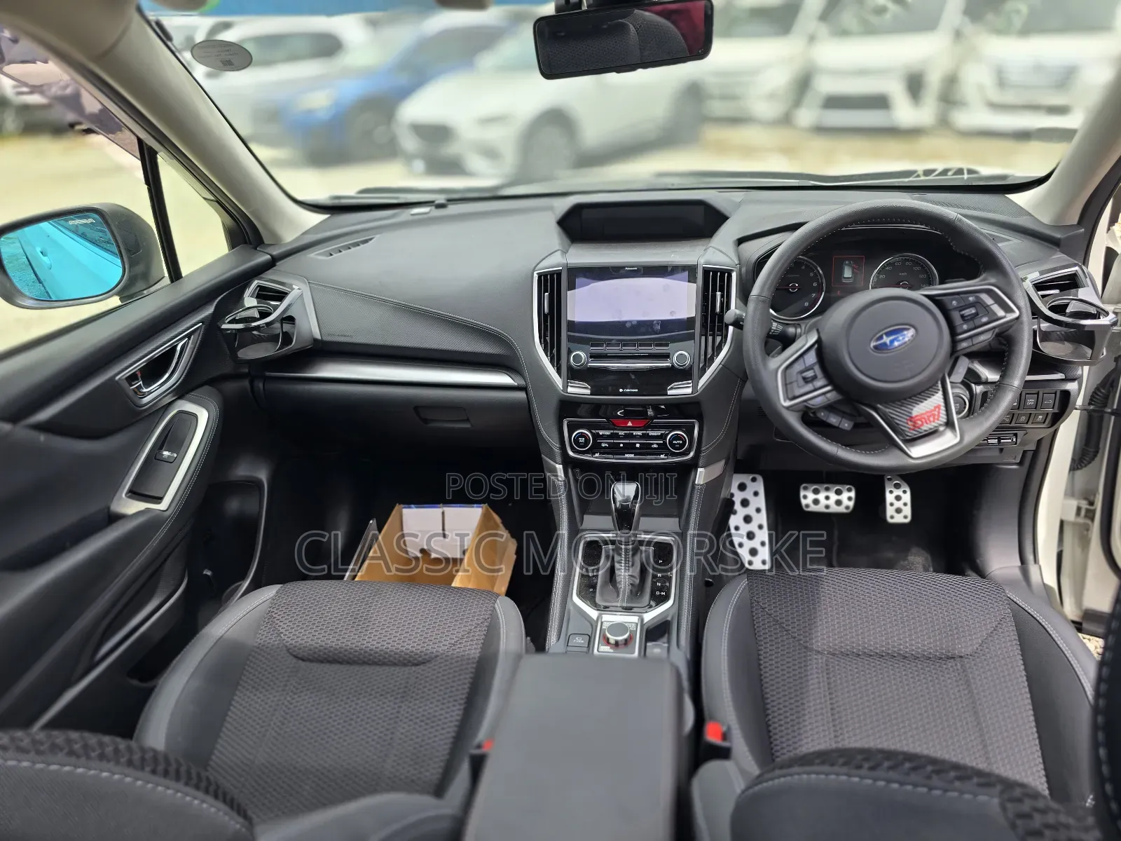 Subaru Forester Premium AWD 2019 White