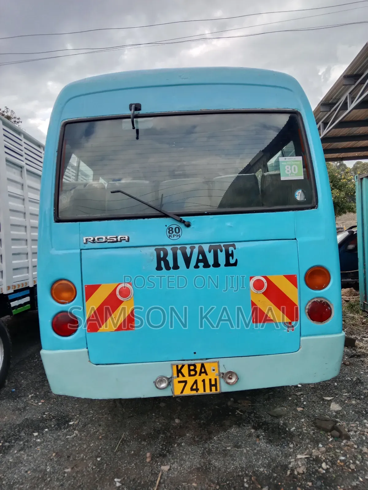 Mitsubishi Fuso Rosa 2004 Blue