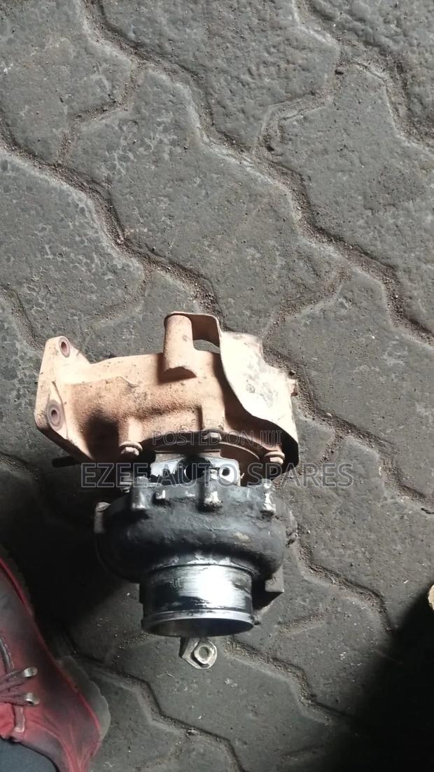 Turbo Isuzu 4jk1 - thumbnail 2