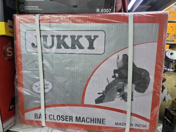 Juki Bag Closer - main view