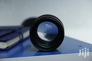 Nikon 85mm Superior Lens