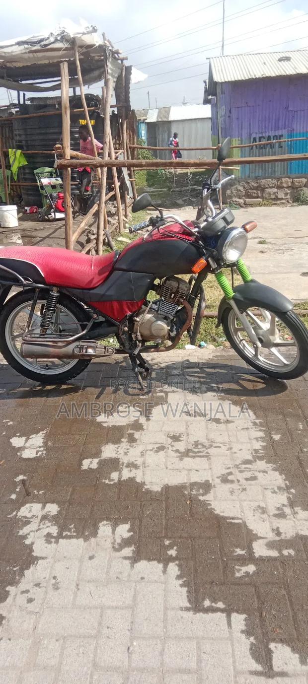 Honda CB 2019 Red - thumbnail 2