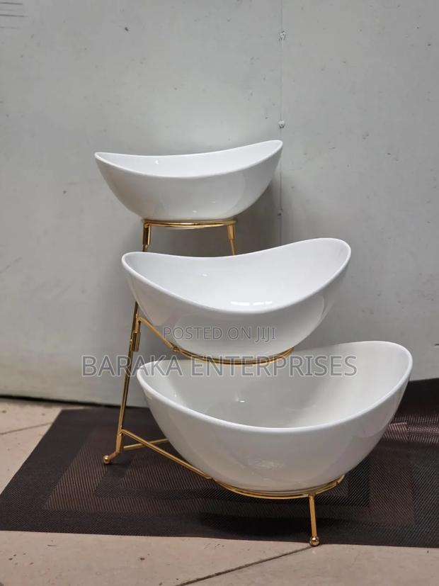 3 PCS Set of Ceramic Bowl Set
With a Free Golden 3 Step Stand
3ltrs
