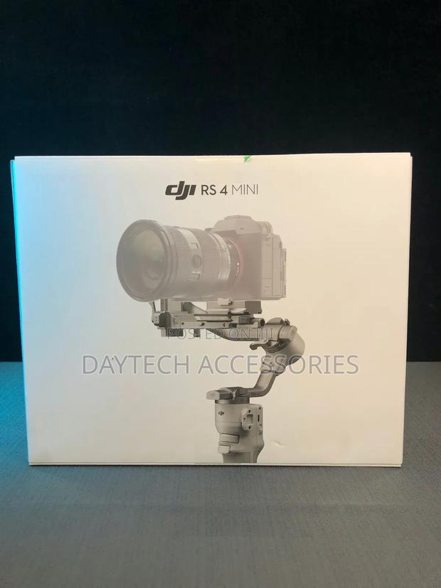 This Is the Dji Rs 4 Mini Handheld Gimbal Stabilizer. - thumbnail 2