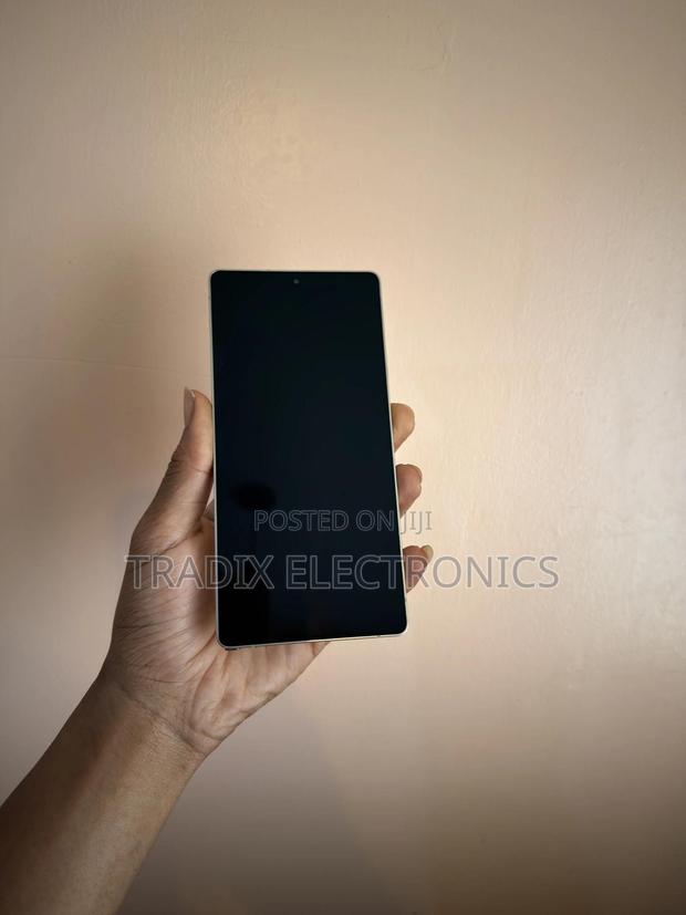 Samsung Galaxy S25 Ultra 512 GB Silver - main view