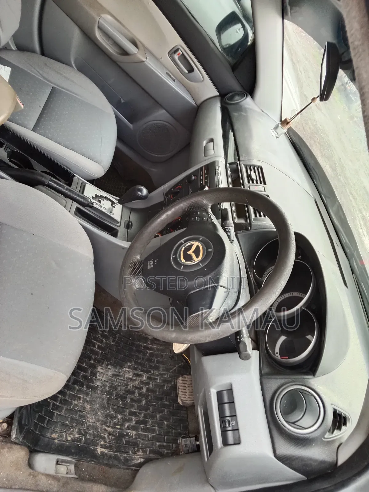Mazda Axela 2005 Silver
