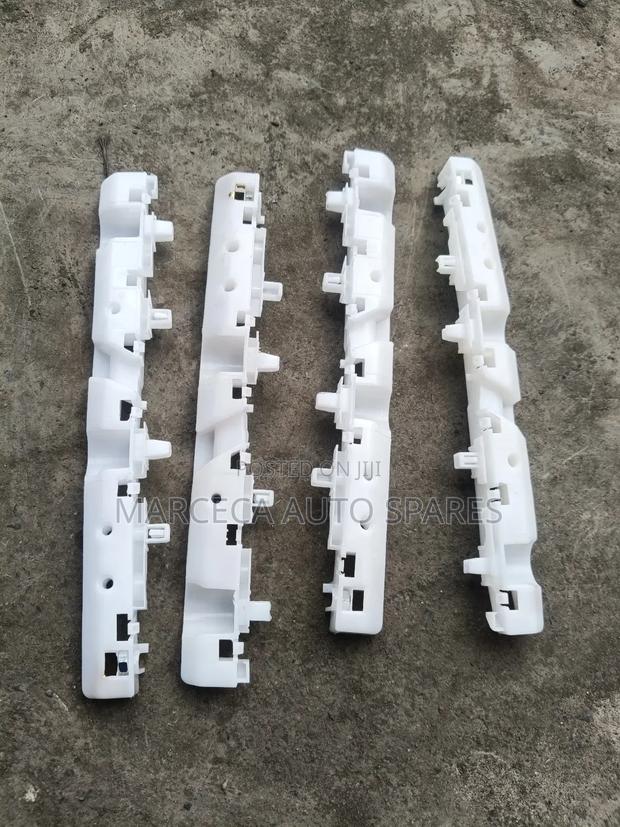 Bumper Slides Nissan Nv 200 - main view