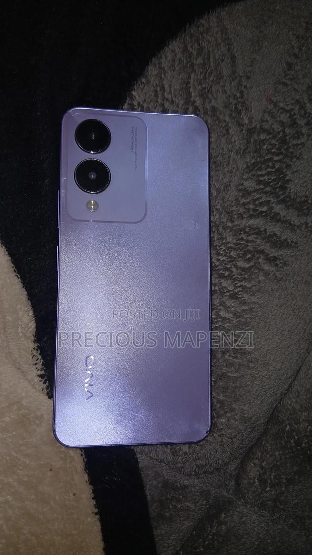 Vivo Y17s 128 GB Purple
