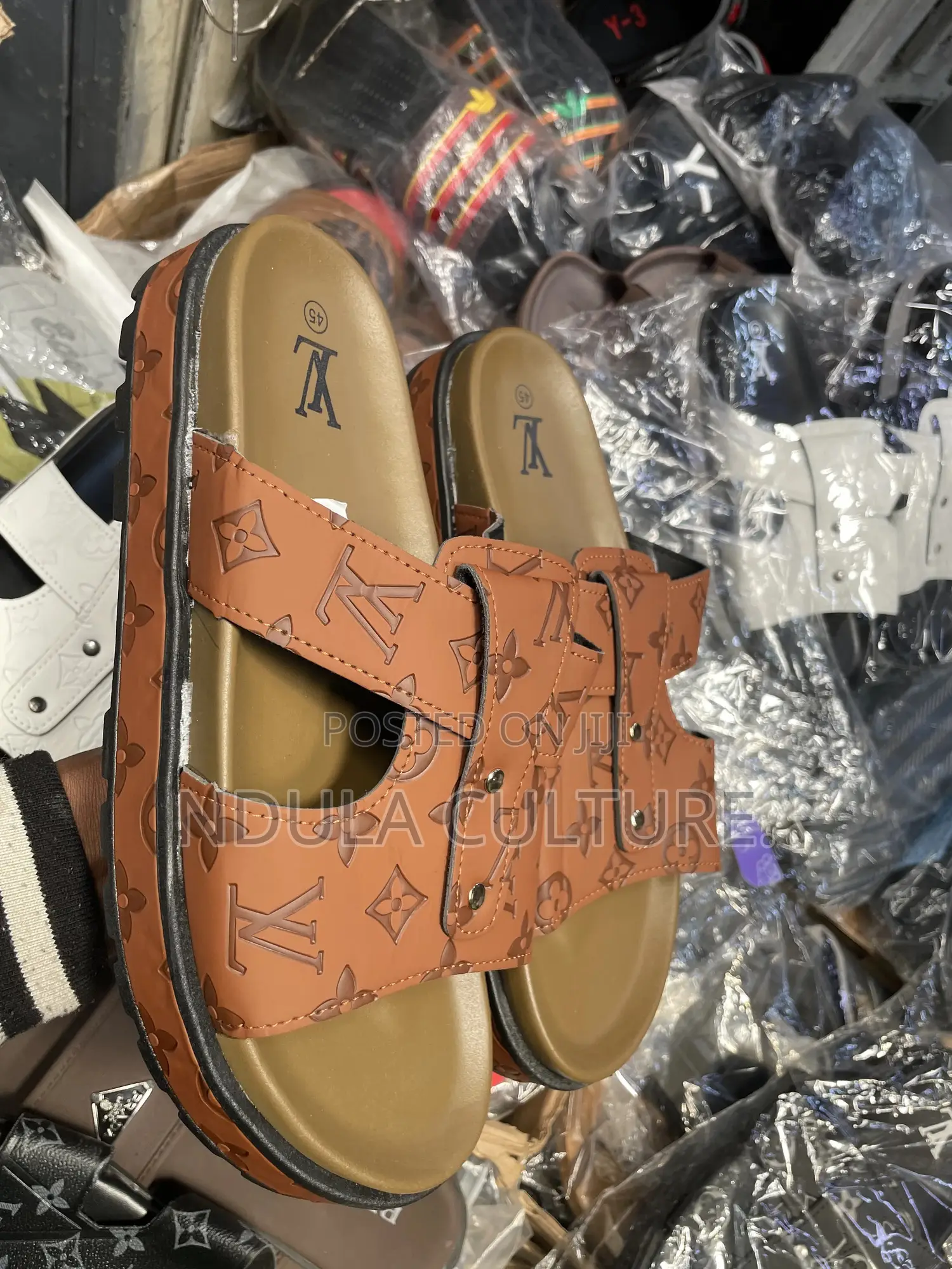(Generic) Louis Vuitton Sandals