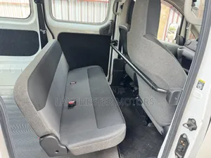Nissan NV200 2018 White