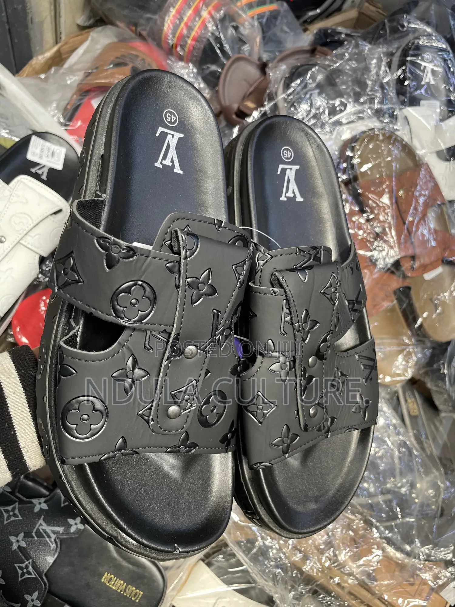 (Generic) Louis Vuitton Sandals