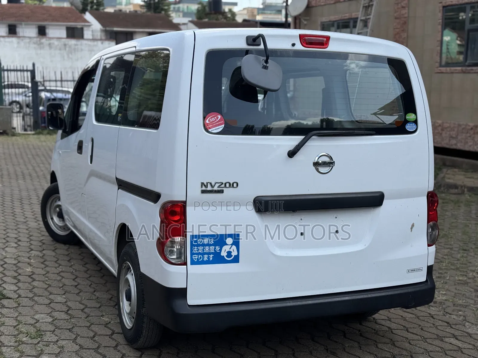 Nissan NV200 2018 White
