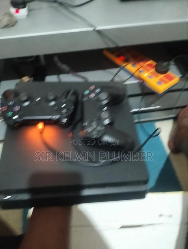 Play Station