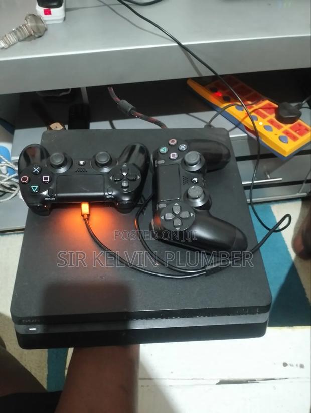 Play Station - thumbnail 2