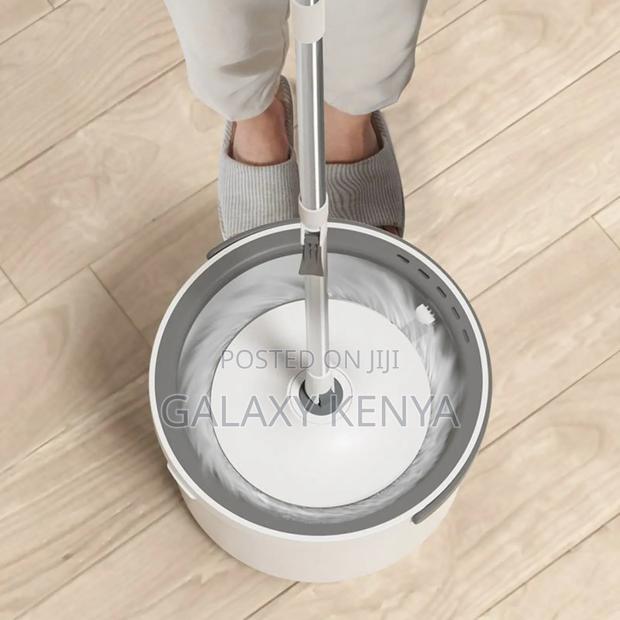 Hand-Free 360 Degrees Spin Mop With Bucket - thumbnail 5