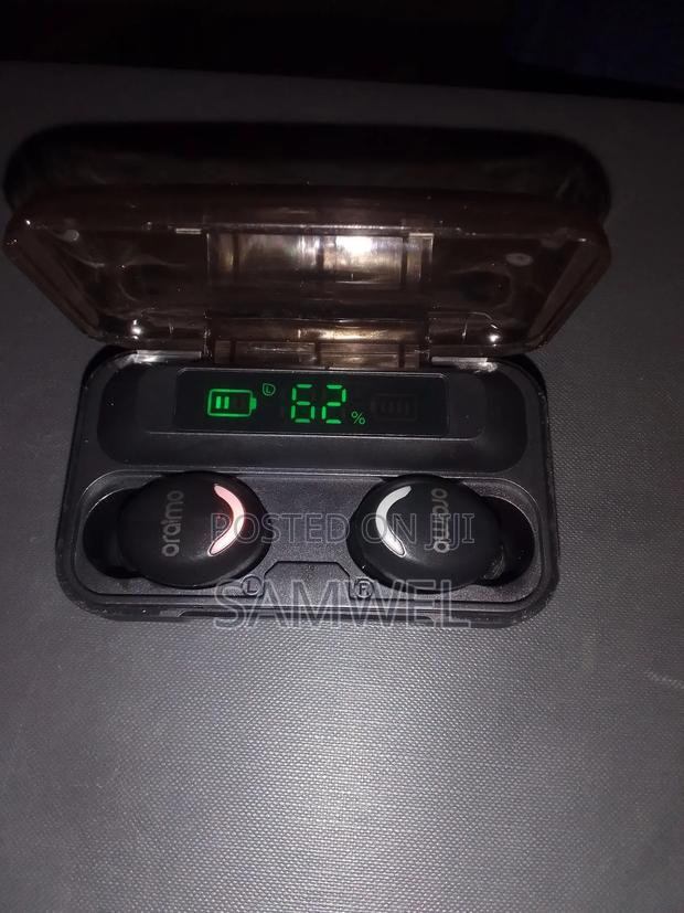 Selling New Oraimo Still in Good Condition - main view