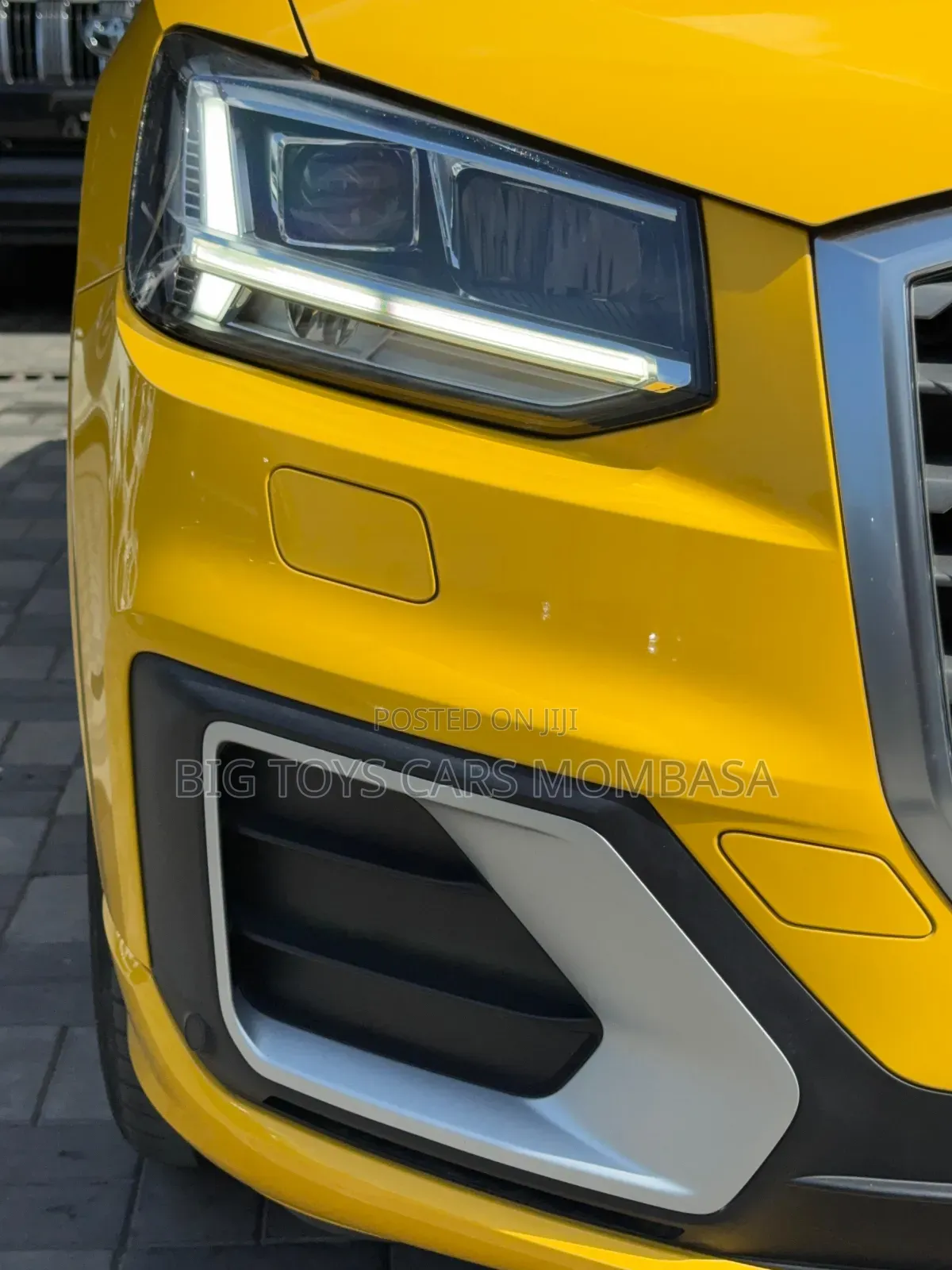 Audi Q2 2018 Yellow
