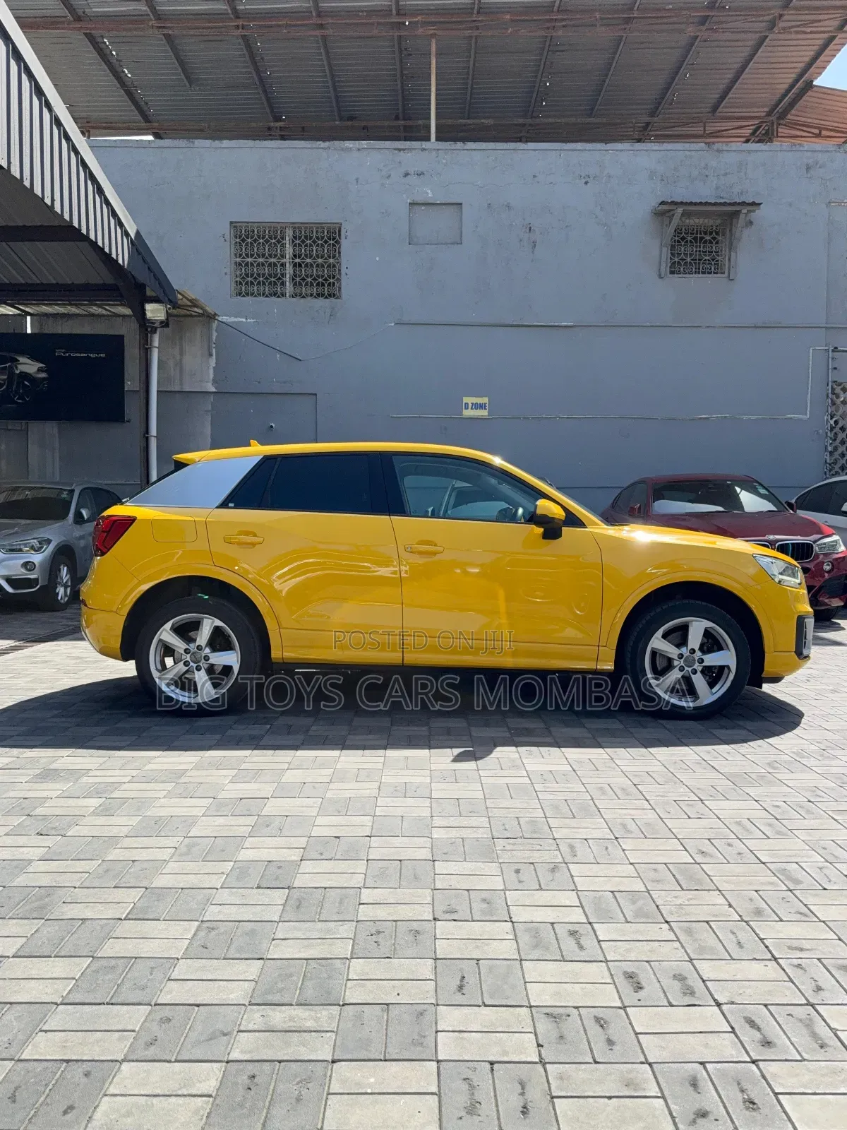 Audi Q2 2018 Yellow