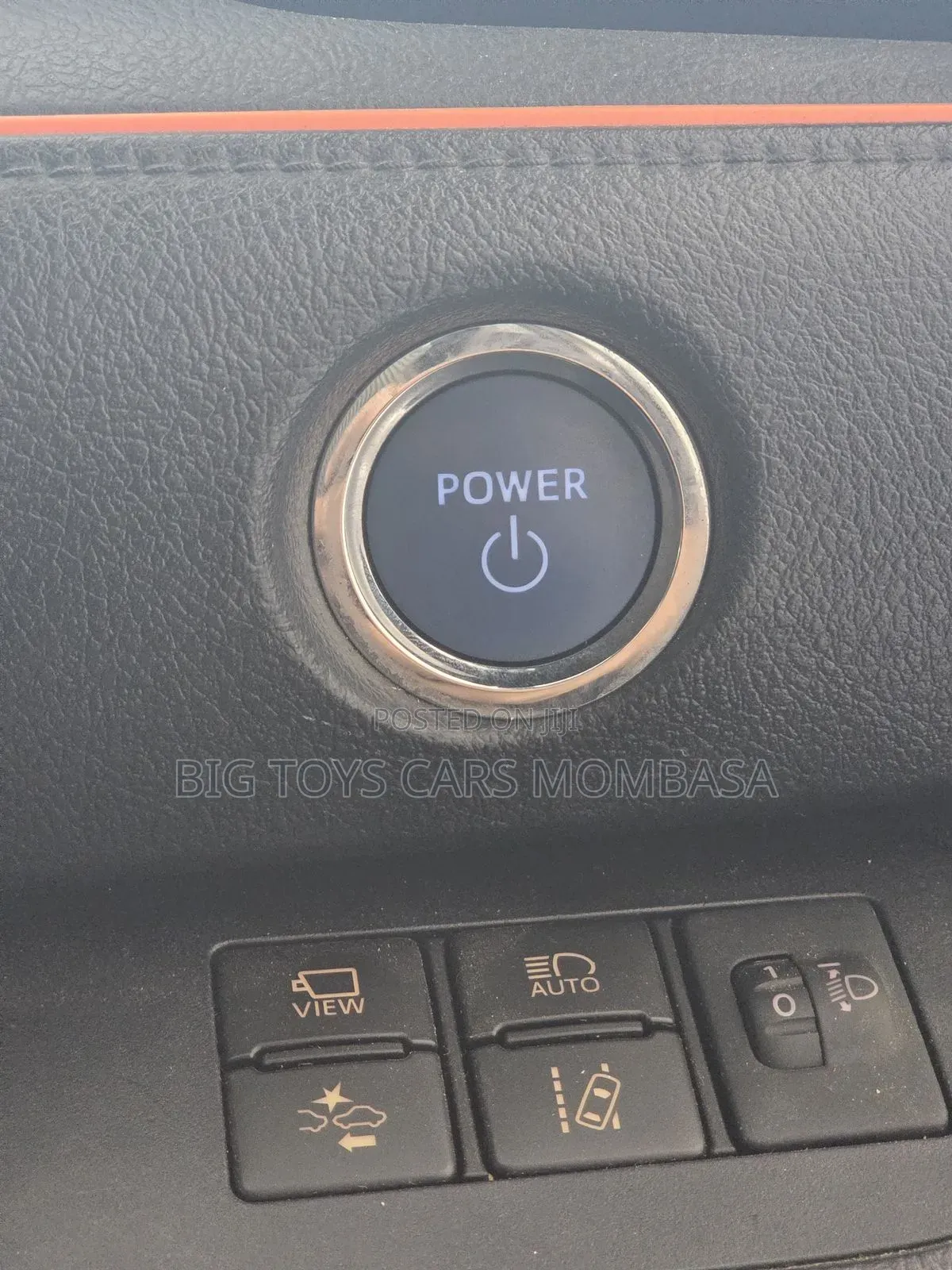 Toyota Sienta 2018 Brown