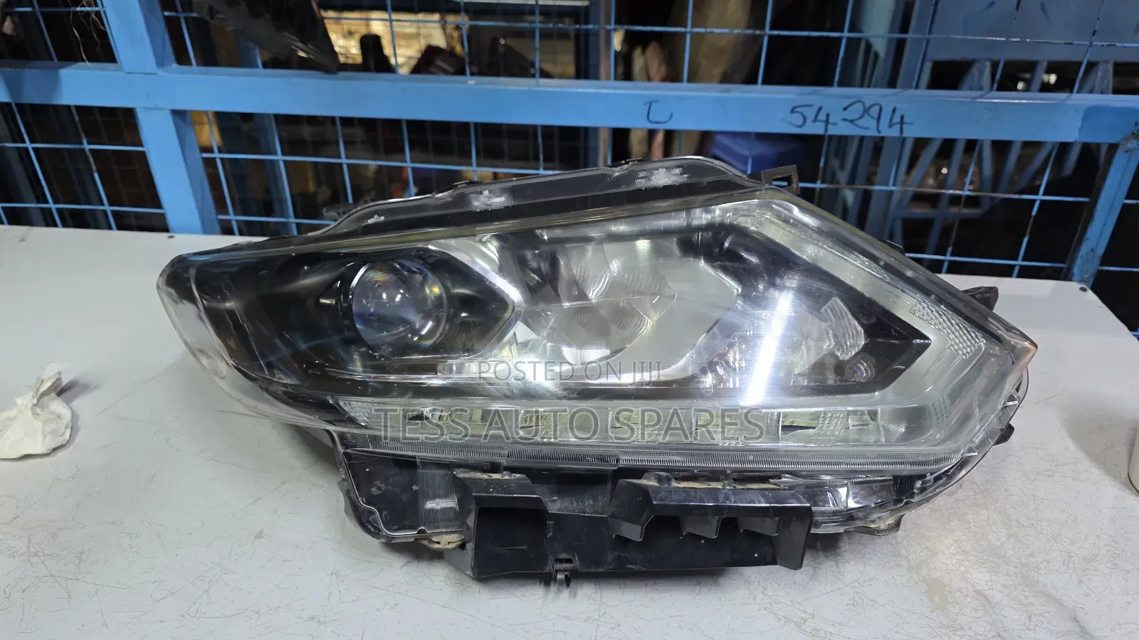 Nissan Xtrail Nt_32 Headlight