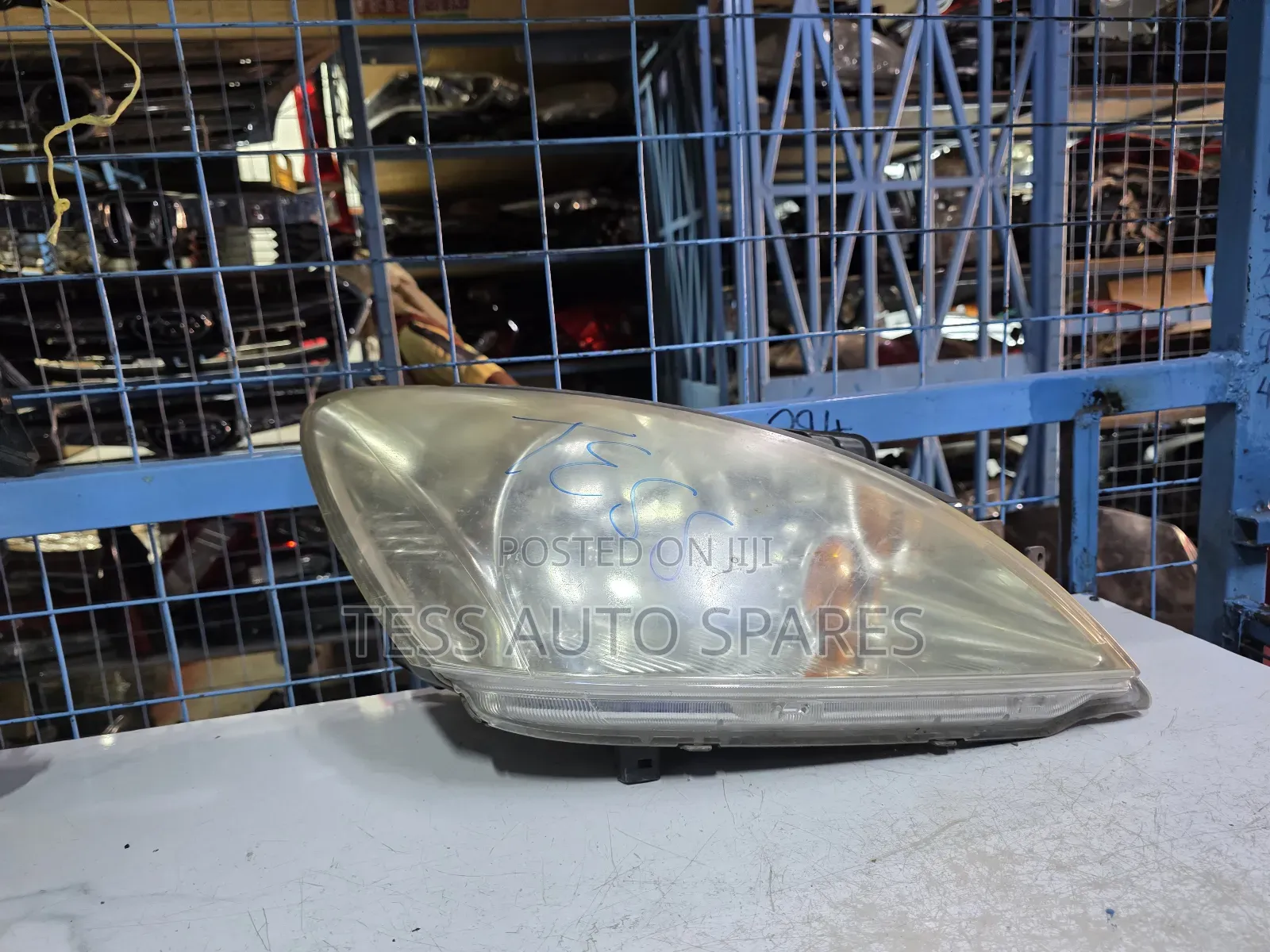 Mitsubishi Lancer 2005 Headlight