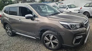 Subaru Forester 2.0XT Premium AWD 2018 Gray
